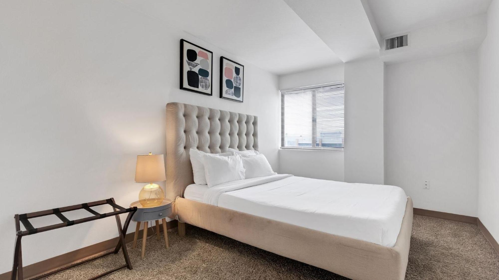 Pp 1009 Beautiful Corporate 2br Apt, Pool