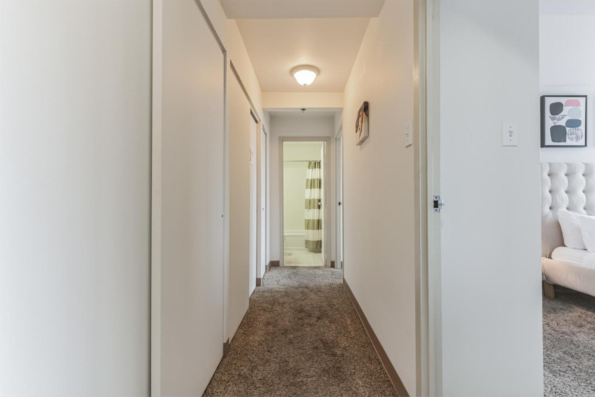 Pp 1009 Beautiful Corporate 2br Apt, Pool Apartment